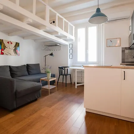 Cozy Near Navigli Appartamento