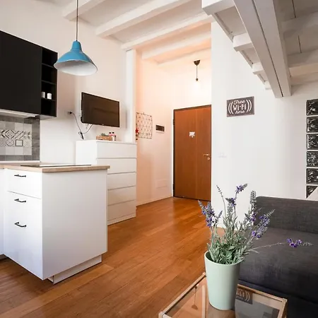 Cozy Near Navigli Appartamento *